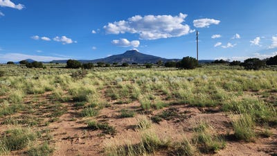 /international/us/lot-24-private-dr-1725-abiquiu-nm-110093607457/