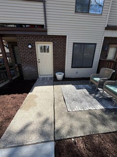 /international/us/341-woodland-court-coram-ny-110106802645/