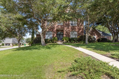 /international/us/9912-mockingbird-circle-ocean-springs-ms-110108473826/