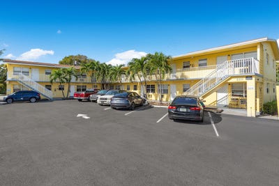 /international/us/925-s-k-street-lake-worth-beach-fl-110098040498/