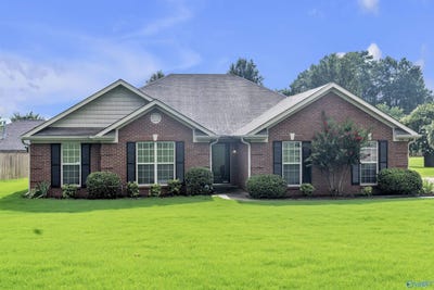 /international/us/110-cherry-glen-huntsville-al-110119331882/