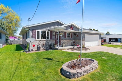 /international/us/3722-mackert-street-manitowoc-wi-110108069474/