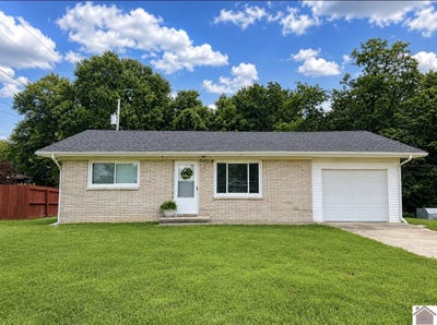/international/us/38-orchard-drive-clinton-ky-110108569873/