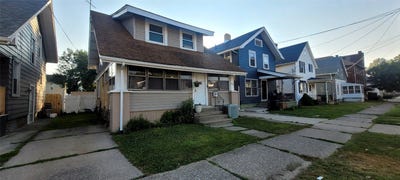 /international/us/2916-liberty-street-erie-pa-110100977681/