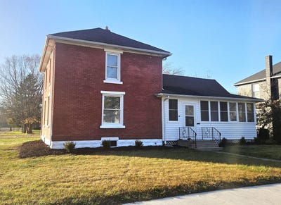 /international/us/616-magnolia-street-three-oaks-mi-110104030963/