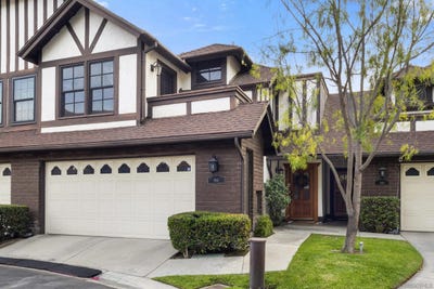 /international/us/984-s-rim-crest-dr-anaheim-ca-110110417430/