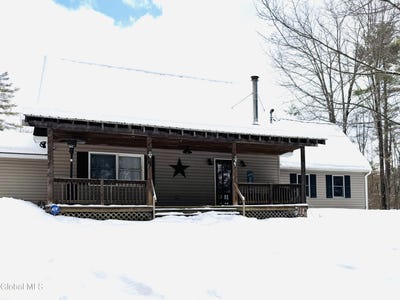 /international/us/88-county-route-25-granville-ny-110106328647/
