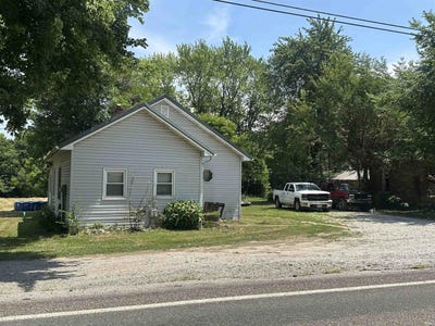 /international/us/5247-s-state-rd-61-highway-winslow-in-110100590918/