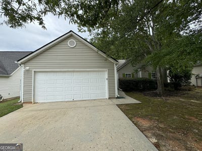 /international/us/128-shadowbrooke-circle-loganville-ga-110107574309/