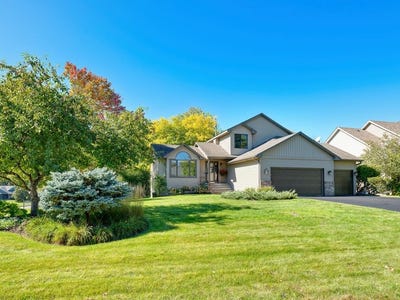 /international/us/14930-waco-street-nw-ramsey-mn-110120113585/