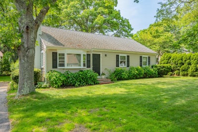 /international/us/32-jamie-lane-east-falmouth-ma-110100099635/