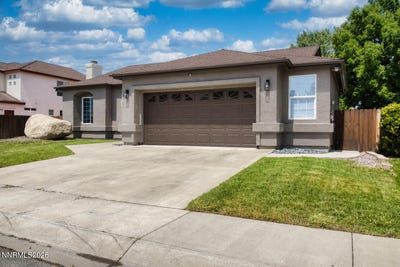 /international/us/2560-carriage-crest-drive-carson-city-nv-110108350489/