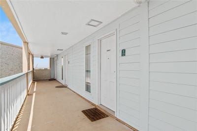 /international/us/3938-surfside-boulevard-corpus-christi-tx-110098455620/