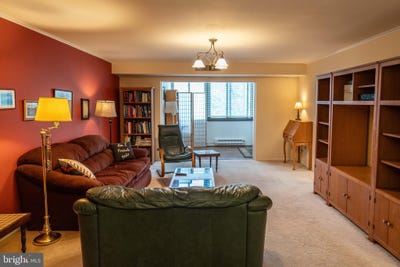 /international/us/930-w-montgomery-avenue-bryn-mawr-pa-110100868237/
