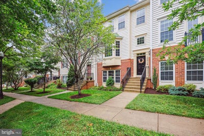 /international/us/17718-phelps-hill-lane-derwood-md-110100820237/