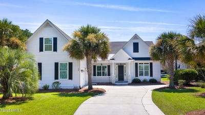 /international/us/10-lakewood-court-bluffton-sc-110106788701/