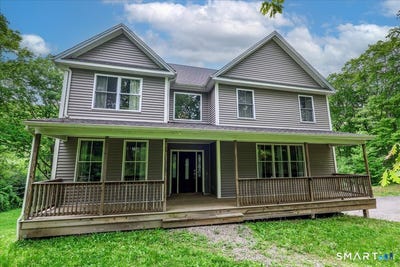 /international/us/127-putnam-park-road-bethel-ct-110108267430/