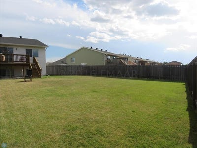 /international/us/3400-16th-street-s-moorhead-mn-110100839603/