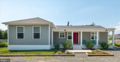/international/us/2944-random-road-falls-church-va-110108472084/