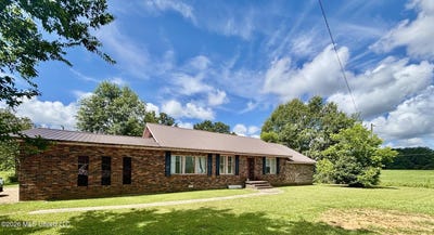 /international/us/166-w-lexie-road-tylertown-ms-110108818231/