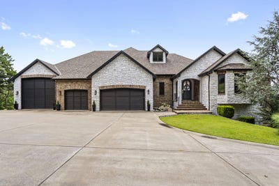 /international/us/190-highland-drive-hollister-mo-110108231228/
