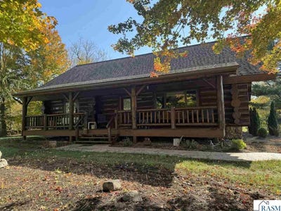 /international/us/29633-390-street-le-sueur-mn-110103226537/