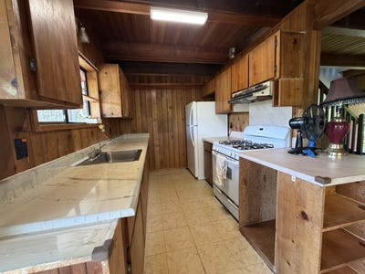 /international/us/15-1522-4th-ave-keaau-hi-110106955842/