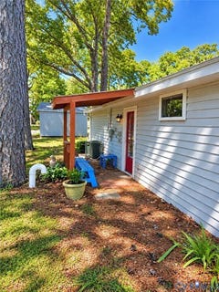 /international/us/36-beach-road-reedville-va-110120613910/