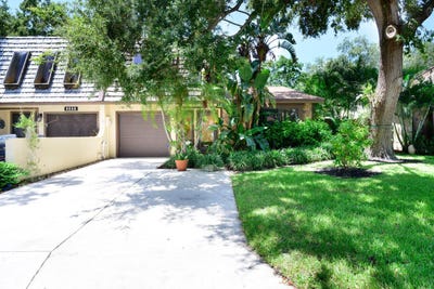 /international/us/1085-raintree-drive-palm-beach-gardens-fl-110100896420/