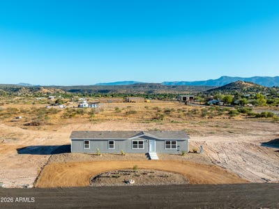 /international/us/4123-e-dahlia-avenue-rimrock-az-110109215263/