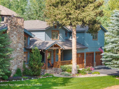 /international/us/445-aspen-ridge-trail-alpine-wy-110100565167/