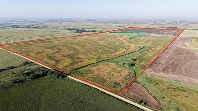 /international/us/4102-195th-st-bunker-hill-ks-110102466872/