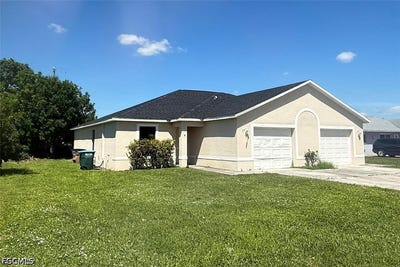 /international/us/207-209-se-van-loon-terrace-cape-coral-fl-110120498263/