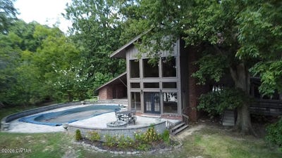/international/us/898-beaver-creek-cove-dyersburg-tn-110110218090/