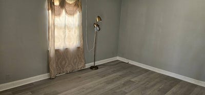 /international/us/184-64th-ave-fresh-meadows-ny-110108587400/