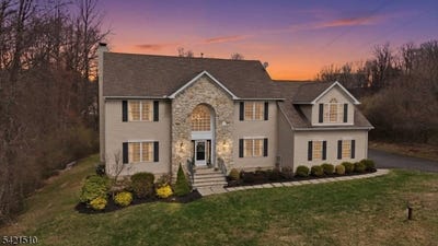 /international/us/176-mission-rd-washington-twp-nj-110107163651/
