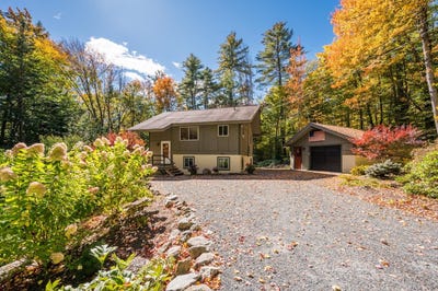 /international/us/459-sugarhouse-road-new-london-nh-110120426435/
