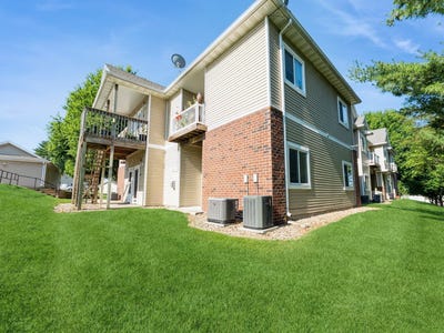 /international/us/1106-n-6th-street-unit-42-indianola-ia-110100750663/