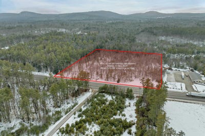 /international/us/829-route-16-ossipee-nh-110104839917/