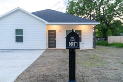/international/us/839-sw-7th-street-cooper-tx-110099018454/