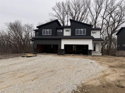 /international/us/519-s-4th-street-adel-ia-110107266596/