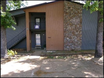 /international/us/1807-sanford-3-little-rock-ar-110107319763/