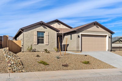 /international/us/832-eugene-road-clarkdale-az-110105426026/