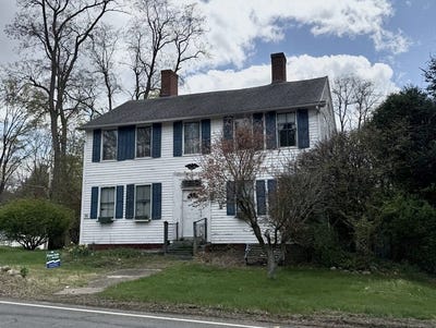 /international/us/17-depot-st-southwick-ma-110107484266/