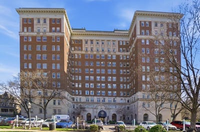 /international/us/3900-rose-hill-avenue-cincinnati-oh-110106304082/