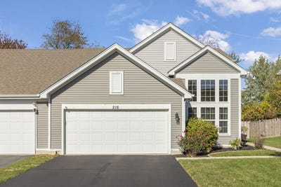 /international/us/216-maryland-lane-pingree-grove-il-110108341142/