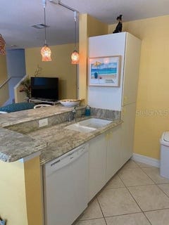 /international/us/850-s-tamiami-trail-sarasota-fl-110108588594/
