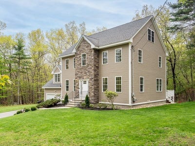 /international/us/12-cowdry-hill-rd-westford-ma-110108917112/