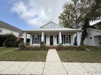/international/us/10391-emmanuel-street-daphne-al-110106736579/