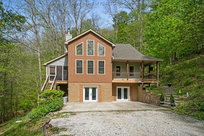 /international/us/395-long-branch-road-charleston-wv-110107841612/